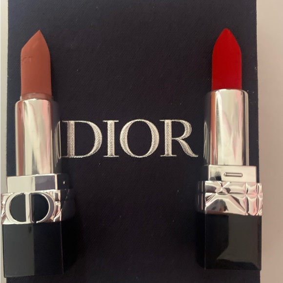 Dior Lipstick - Picture 1 of 3